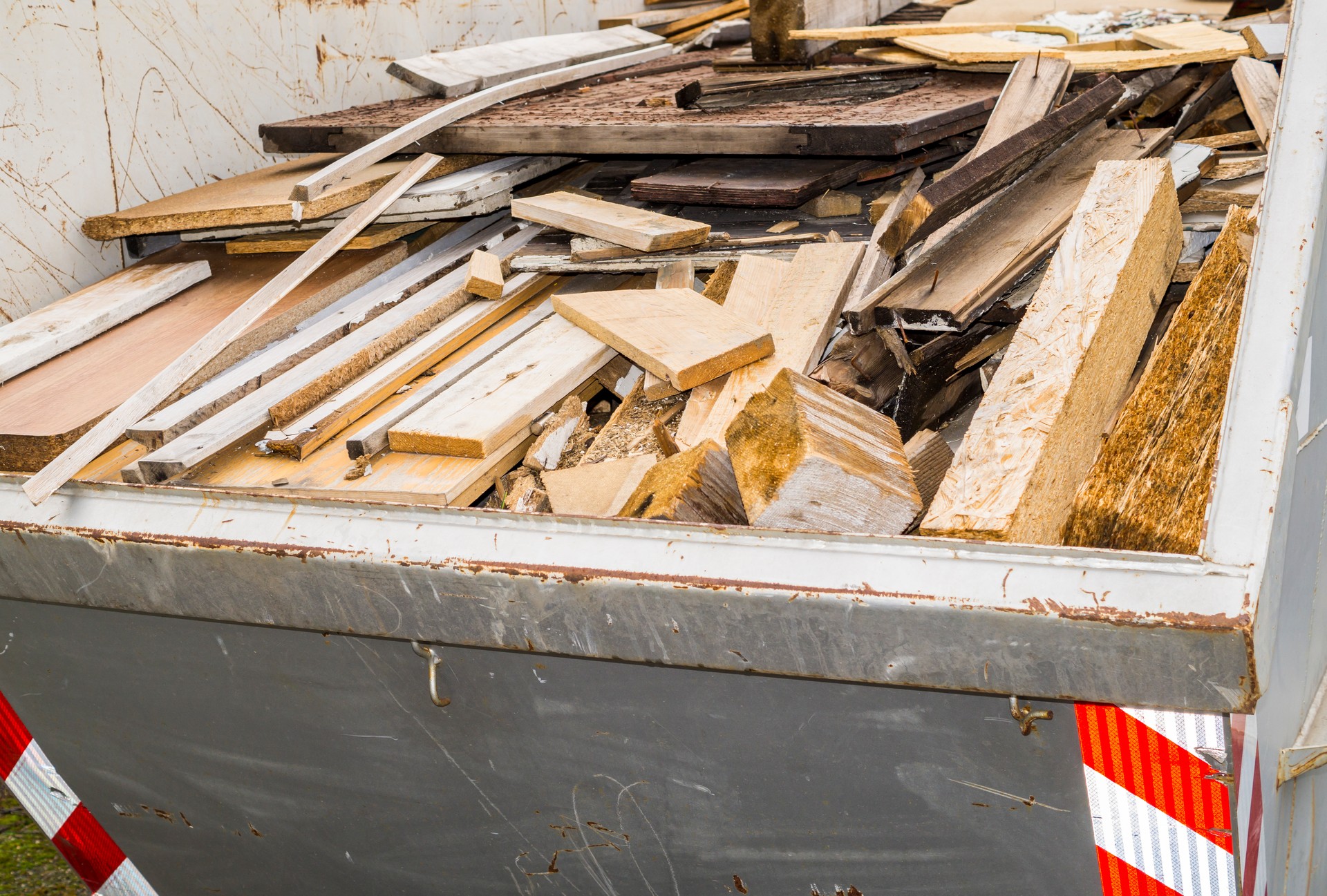 Container with Timber